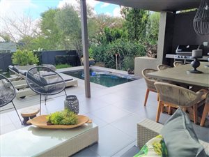 4 Bed House in Greenstone Hill
