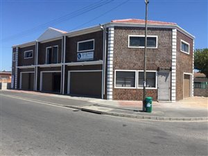 24 m² Commercial space in Eersterivier