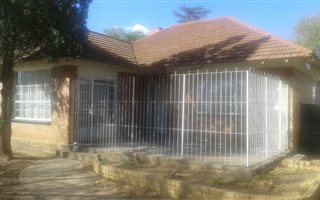 3 Bedroom House in Ellaton