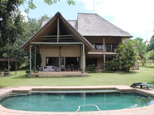 3 Bed House in White River