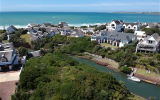 1085 m² Land available in St Francis Bay Canals