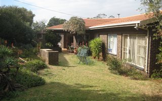 3 Bedroom House in Ridgeway