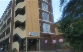 1 Bedroom Apartment in Arcadia