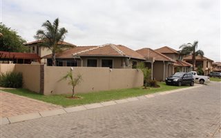 3 Bedroom Townhouse in Rynfield