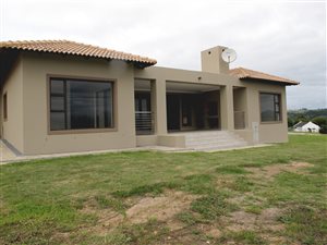 3 Bed House in The Hill Estate
