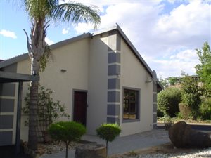 3 Bed House in The Reeds