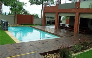 2 Bedroom Apartment in Pineslopes