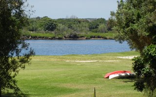 3 Bedroom Apartment in Keurboomstrand
