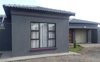 3 Bedroom House in Rethabile Gardens