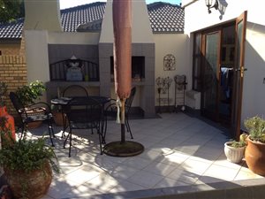 2 Bed Garden Cottage in Sunridge Park
