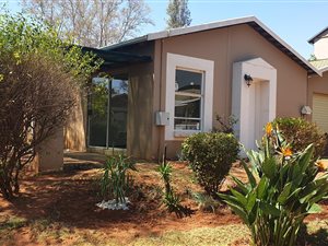 2 Bed Townhouse in Fairland