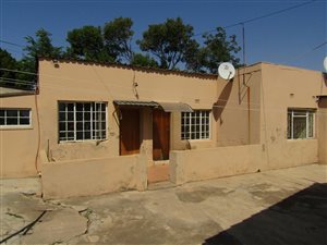 1 Bed Garden Cottage in Bosmont