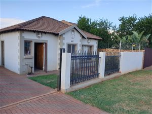 2 Bed House in Clarina
