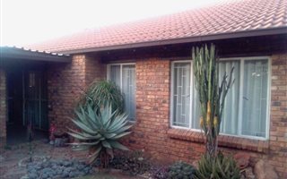 3 Bedroom House in Norkem Park