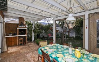 3 Bedroom House in Bergvliet