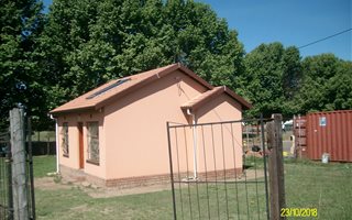2 Bedroom House in Mpophomeni