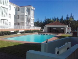 2 Bed Apartment in Shelly Beach