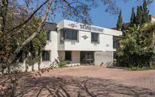 3071 m² Industrial space in Eastgate
