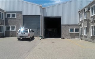 1360 m² Commercial space in Killarney Gardens