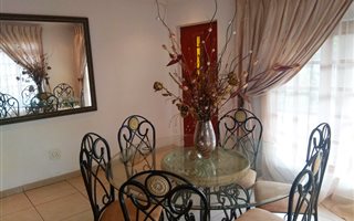 3 Bedroom House in Crown Gardens