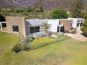 21 ha Farm in Montagu