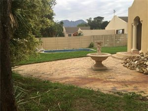 3 Bed House in Somerset Park