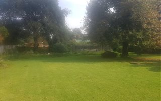 900 m² Land available in Fairland