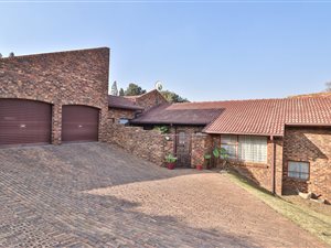 4 Bed House in Glenvista