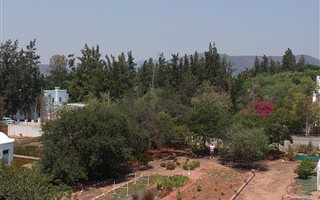 1000 m² Land available in McGregor