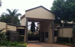 4 Bedroom Cluster in Bedfordview