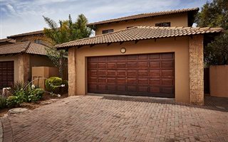 3 Bedroom Cluster in Halfway Gardens