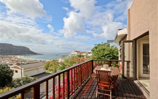 4 Bedroom House in Fish Hoek