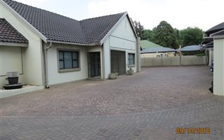 80 m² Office Space in Rynfield