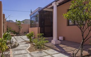 3 Bedroom House in Rondebosch