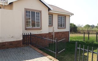 3 Bedroom Townhouse in Amandasig