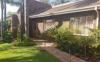 4 Bedroom House in Flora Park