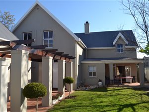 4 Bed House in Die Boord