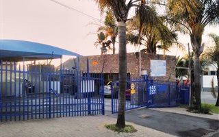 991 m² Commercial space in Edendale
