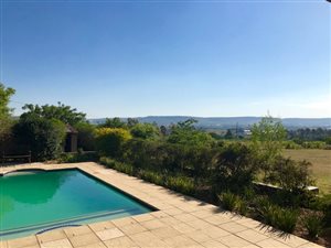 2.4 ha Farm in Rietfontein