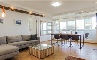 2 Bedroom Apartment in Sea Point