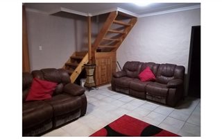 1 Bedroom House in Colleen Glen