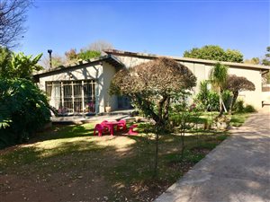 3 Bed House in Orchards