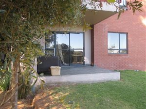 1 Bed Apartment in Jackal Creek Golf Estate