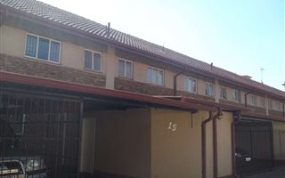 2 Bedroom Duplex in Wonderboom South