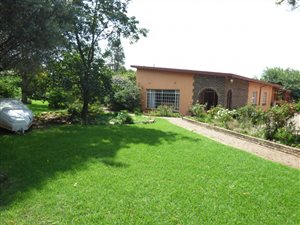 6 Bed House in Benoni North AH