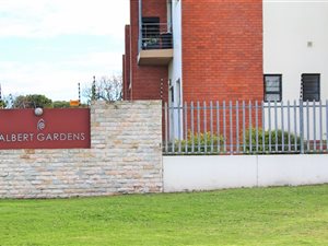 2 Bed Apartment in Walmer