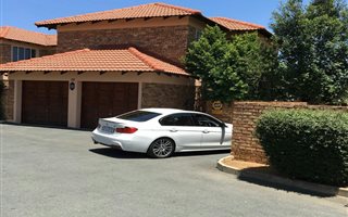 3 Bedroom Cluster in Kyalami Hills
