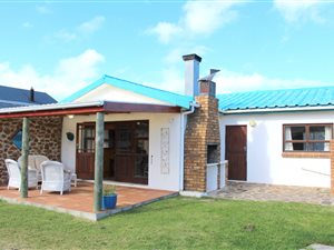 3 Bed House in Bettys Bay