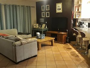 3 Bed Townhouse in Pierre van Ryneveld