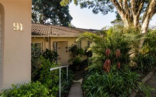 3 Bedroom Simplex in Sherwood
